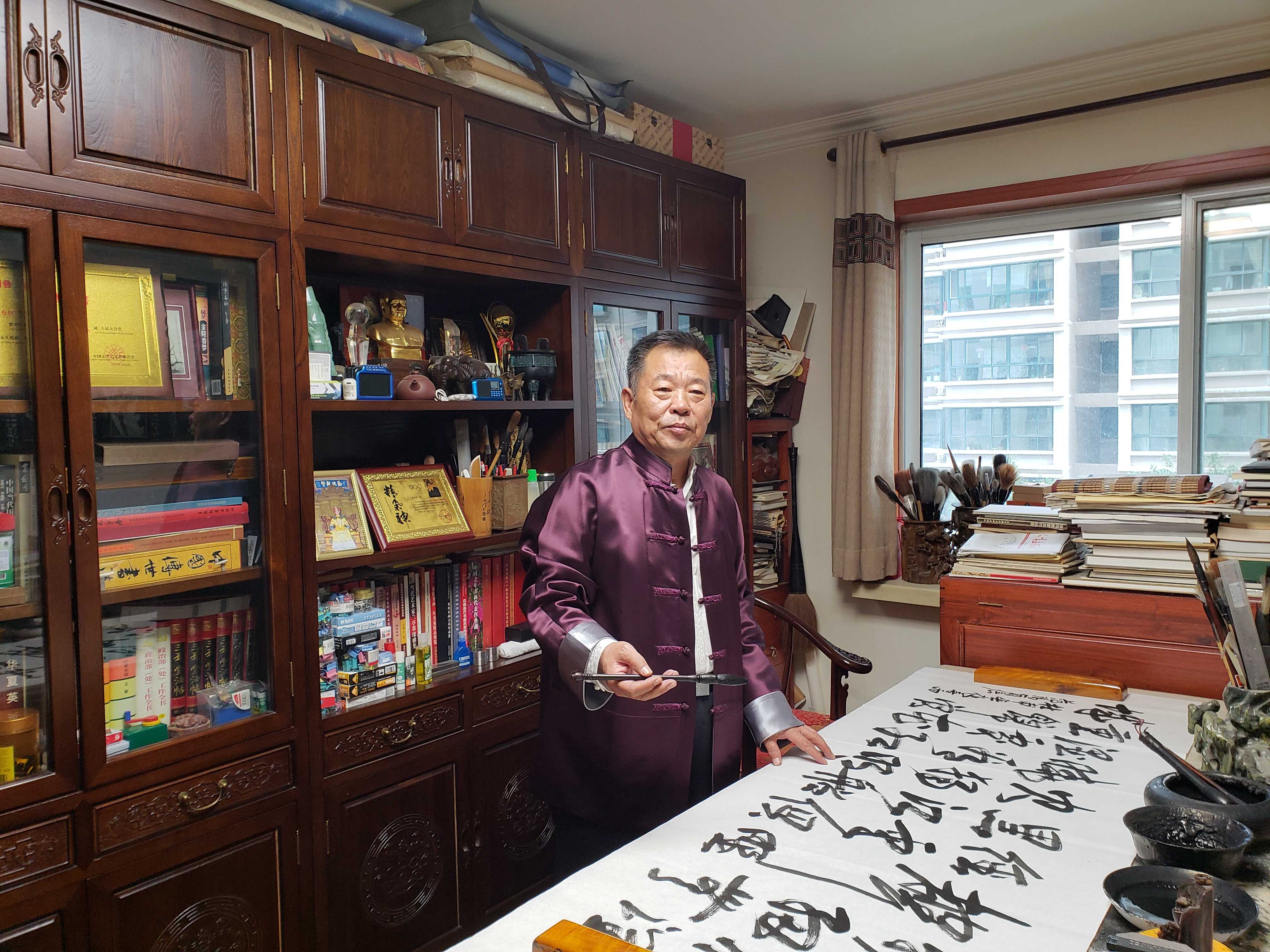 Ǯ����������дë����Ʒ����